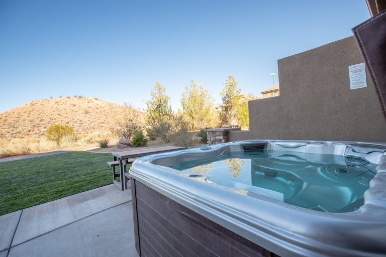 Private hot tub with golf course view