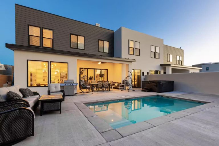 Suite Spot Getaway | Private Pool & Spa | Up to 22