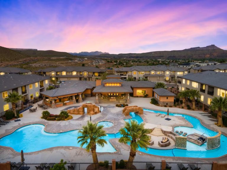 Community Amenities - Right Behind The Home! Lazy River, Fire Pit Area, Splash Pad, Swimming Pool, Sun Loungers, BBQ's, Clubhouse
